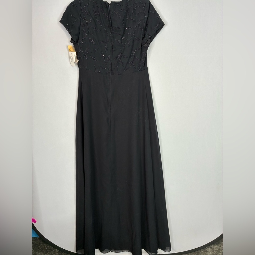 NEW IMAGE Elegant Black Evening Dress Size 12 NWT - Picture 6 of 8